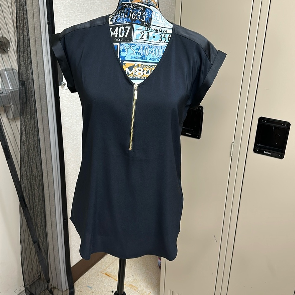 Silky shirt